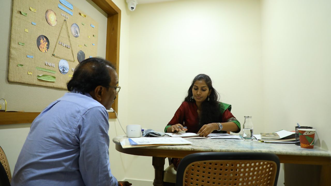 Top Ayurvedic Doctor Near Me | Sai Ayush Ayurveda &ndash; Panchakarma Clinic